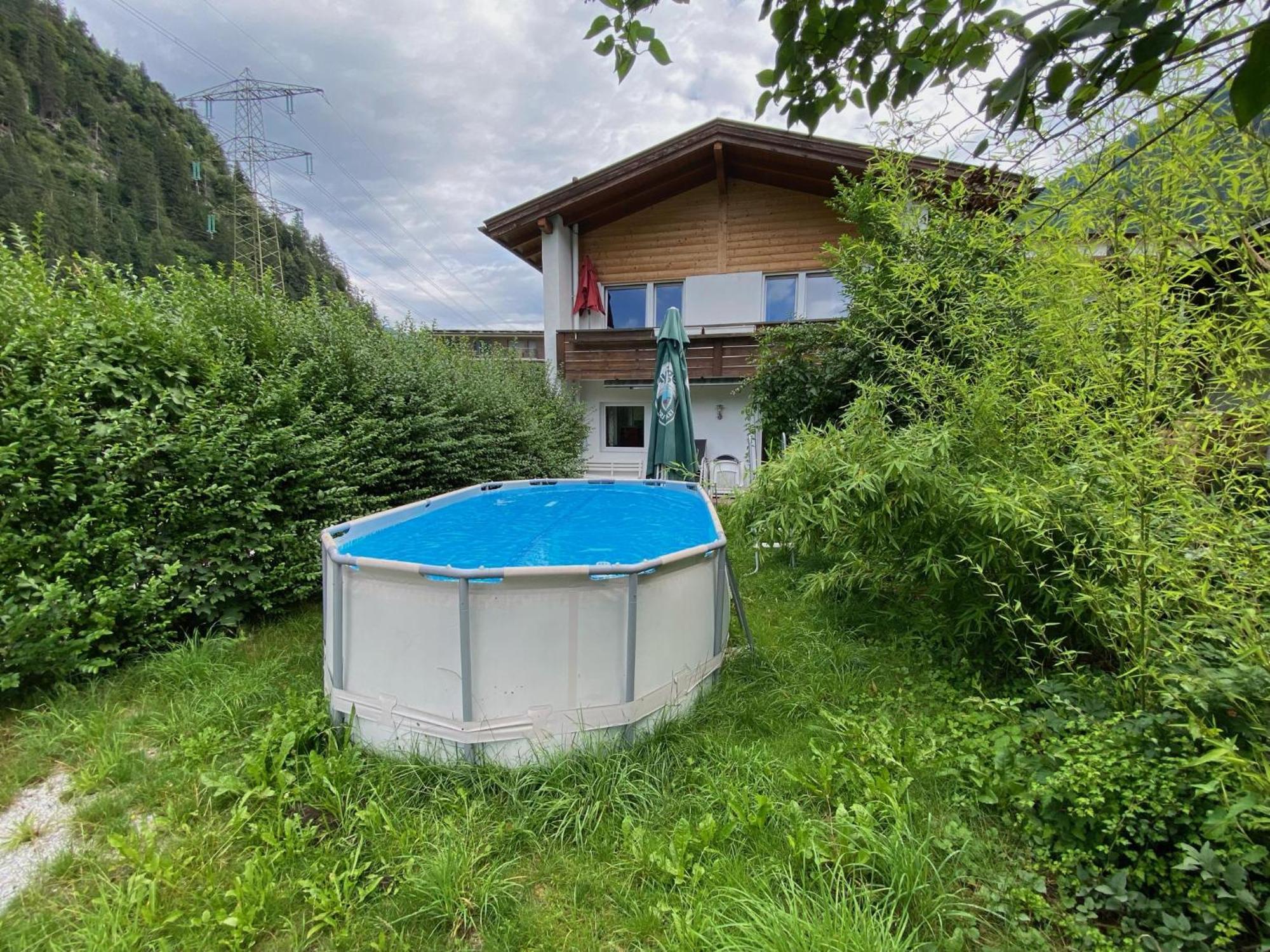 Regenbogenhaus Villa Mayrhofen Bagian luar foto